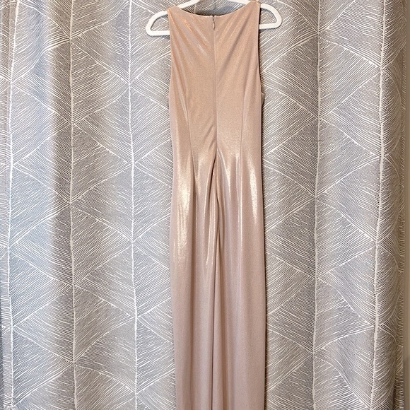 Halston Heritage Metallic Jersey Front Keyhole Gown Champagne 0 - Picture 5 of 8